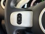 Renault Twingo Z.E. R80 Intens ACHTERUITRIJCAMERA | PARKEERSENSOREN ACHTER | APPLE CARPLAY/ANDROID AUTO | MENNEKES + 230V KABEL