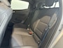 Renault Clio 1.6 E-Tech Full Hybrid 145 esprit Alpine 360 CAMERA | STOEL-/STUURVERWARMING | ADAPTIVE CRUISE CONTROL | CLIMATE CONTROL | 4S BANDEN |