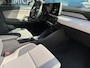Nissan Micra EVOLVE 52 kWh NIEUW UIT VOORRAAD LEVERBAAR | Achteruitrijcamera | Apple CarPlay & Android Auto | Warmtepomp | Parkeersensoren voor- en achter | Harman Kardon geluidsinstallatie | Stoel- en stuurverwarming | Climate Control | Navigatiesysteem | 3 jaar fabrieksgarantie