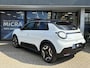 Nissan Micra EVOLVE 52 kWh NIEUW UIT VOORRAAD LEVERBAAR | Achteruitrijcamera | Apple CarPlay & Android Auto | Warmtepomp | Parkeersensoren voor- en achter | Harman Kardon geluidsinstallatie | Stoel- en stuurverwarming | Climate Control | Navigatiesysteem | 3 jaar fabrieksgarantie