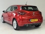 Renault Clio 1.0 TCe Intens | Stoelverwarming | 360° Camera | Navigatie | Trekhaak |