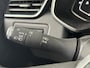 Renault Clio 1.0 TCe Intens | Stoelverwarming | 360° Camera | Navigatie | Trekhaak |