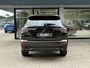 Mitsubishi Outlander 2.4 PHEV BlackEdition NIEUW UIT VOORRAAD LEVERBAAR | BlackEdition | Lederen Bekleding | Verwarmbare stoelen | Stoelventilatie voor | Adaptieve Cruise Control | Parkeersensoren voor- en achter | Verwarmbare achterbank | Panoramadak Elektrisch | 8 jaar fabrieksgarantie
