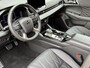 Mitsubishi Outlander 2.4 PHEV BlackEdition NIEUW UIT VOORRAAD LEVERBAAR | BlackEdition | Lederen Bekleding | Verwarmbare stoelen | Stoelventilatie voor | Adaptieve Cruise Control | Parkeersensoren voor- en achter | Verwarmbare achterbank | Panoramadak Elektrisch | 8 jaar fabrieksgarantie