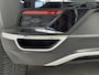Volkswagen T-Roc 1.5 TSI Style Business | Panoramadak | Navigatie | Climate Control | Elektrische Achterklep |