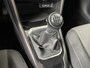 Volkswagen T-Roc 1.0 TSI Style | Stoelverwarming | Parkeersensoren V+A | Climate Control | DAB+ |