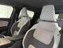 Nissan Micra EVOLVE 52 kWh | DEMO | Navigatie | Stoel + Stuurverwarming | Achteruitrijcamera | Harman / Kardon |