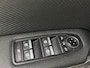 Renault Captur 1.6 E-Tech Plug-in Hybrid 160 R.S. Line | Navigatie | Cruise control adaptief | Stoel + stuurverwarming | Achteruitrijcamera |
