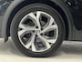 Renault Captur 1.6 E-Tech Plug-in Hybrid 160 R.S. Line | Navigatie | Cruise control adaptief | Stoel + stuurverwarming | Achteruitrijcamera |