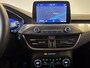 Ford Focus Wagon 1.0 EcoBoost Hybrid Titanium X Business | Camera | Navigatie | El achterklep |