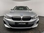 BMW 3-Serie Touring 330e xDrive | Open dak | Trekhaak | Elektrische Achterklep |