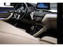 BMW X1 sDrive20i VDL Nedcar Edition | AUDIO MEDIA / PARKING PACK | HEAD UP | VERWARMDE SPORTSTOELEN | DAB | APPLE | DRAADLOZE LADER | CAMERA