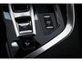 Peugeot 3008 1.6 HYbrid4 300 GT Pack Business | PANORAMADAK | SFEERVERLICHTING | HALF LEDER | DAB | APPLE | CAMERA