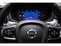 Volvo XC60 2.0 T6 Plug-in hybrid AWD Plus Dark SOH 97% | PANORAMADAK | STUURVERWARMING | 360 CAMERA | TREKHAAK