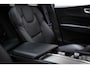 Volvo XC60 2.0 T6 Plug-in hybrid AWD Plus Dark SOH 97% | PANORAMADAK | STUURVERWARMING | 360 CAMERA | TREKHAAK
