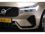 Volvo XC60 2.0 T6 Plug-in hybrid AWD Plus Dark SOH 97% | PANORAMADAK | STUURVERWARMING | 360 CAMERA | TREKHAAK
