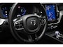 Volvo XC60 2.0 T6 Plug-in hybrid AWD R-Design | BOWER EN WILKINS | LUCHTVERING | HEAD UP | ACHTERBANKVERWARMING | 21"