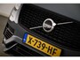 Volvo XC90 2.0 T8 Recharge AWD Ultimate Dark | LUCHTVERING | PANORAMADAK | ACHTERBANKVERWARMING | BOWER & WILKINS | HEAD UP | 360 CAMRA | TREKHAAK | 22"