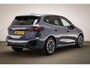 BMW 2-Serie Active Tourer 225e xDrive | Individual Storm Bay metallic | PREMIUM PACK | STUURVERWARMING | DRAADLOZE LADER | CAMERA