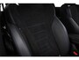 BMW 2-Serie Active Tourer 225e xDrive | Individual Storm Bay metallic | PREMIUM PACK | STUURVERWARMING | DRAADLOZE LADER | CAMERA