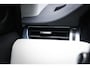 Land Rover Discovery Sport P300e 1.5 R-Dynamic SE | PANORAMADAK | DRAADLOZE LADER | DAB | APPLE | CAMERA
