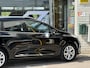 Renault Clio Estate 0.9 TCe Limited | NAP | Navigatie | DAB | Parkeersensoren | Cruise Control | Airco | Key-less |