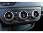 Renault Master T35 2.0 dCi 130 L2H2 Advance | Demo voertuig | Laadvloer en zijwandbekleding | Trekhaak | Achteruitrijcamera | Allseason banden