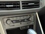 Volkswagen Polo 1.0 TSI R-Line Edition | Navigatie | Climate Control | Stoelverwarming | Cruise Control | Parkeersensoren | Lichtmetaal | LED | Apple Carplay & Android Auto |
