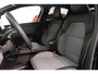 Renault Clio 1.6 E-Tech Full Hybrid 145 techno | Navigatie | Camera | 17"Lichtmetaal | Smartphone intergratie | Key-less | LED koplampen | Climate control |