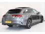 Mercedes-Benz CLA Shooting Brake 180 Business Solution AMG | Panoramadak | 18"Lichtmetaal | Trekhaak | Stoelverwarming |