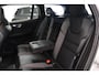 Volvo V60 2.0 B4 R-Design | Panoramadak | Harman Kardon | Camera | Stuur & Stoelverwarming |