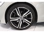 Volvo V60 2.0 B4 R-Design | Panoramadak | Harman Kardon | Camera | Stuur & Stoelverwarming |