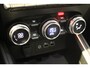 Renault Clio 1.0 TCe 90 GPF techno | Achteruitrijcamera | Apple CarPlay / Android Auto | Climate Control | 17" LMV |