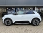 Nissan Micra ADVANCE - Launch Edition 52 kWh Nieuw uit voorraad leverbaar | Navigatiesysteem | Apple CarPlay & Android Auto | Achteruitrijcamera | Parkeersensoren voor- en achter | Climate Control | Fabrieksgarantie