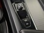 Volvo V60 2.0 B3 Plus Dark | Trekhaak | Harman / Kardon | 360° Camera | Stoelverwarming |