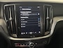 Volvo V60 2.0 B3 Plus Dark | Trekhaak | Harman / Kardon | 360° Camera | Stoelverwarming |