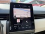 Renault Clio 1.6 E-Tech Hybrid 140 Initiale Paris | NAP | Stoel & stuur verwarming | Leer | Navigatie | Achteruitrijcamera | Lichtmetaal | Climate Control | LED | DAB |
