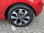 Renault Clio 1.0 TCe 90 Evolution | Navigatie | Parkeersensoren Achter | Airco | Dodehoek Detectie |