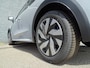 Renault Clio 1.2 TCe 115 evolution NU 5 JAAR GARANTIE! / PACK NAVIGATION / ALL SEASON BANDEN / METALLIC