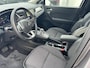 Renault Captur 1.6 E-Tech Plug-in Hybrid 160 Intens (Hoge Zit) | Navigatie | Parkeerhulp | Half Leder