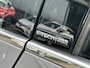 Renault Captur 1.6 E-Tech Plug-in Hybrid 160 Intens (Hoge Zit) | Navigatie | Parkeerhulp | Half Leder
