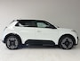 Nissan Micra ADVANCE - Launch Edition 52 kWh | 0,99% financiering | Apple CarPlay & Android Auto | Achteruitrijcamera | Parkeersensoren voor- en achter | Climate Control | Fabrieksgarantie