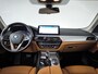 BMW 5-Serie Touring 530e xDrive Business Edition Plus | Navigatie | Panoramadak | Leder | Stoelverwarming |