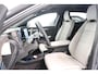 Renault Megane E-Tech comfort range iconic 60 kWh | Harman Kardon | Warmtepomp | SoH 98,6% | Adaptieve cruise | 360° Camera | 22 KW Lader |