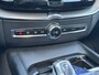 Volvo XC60 2.0 T8 Twin Engine AWD Inscription | Leder | Schuif/Kantel-Dak | Head-Up Display