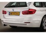 BMW 3-Serie Touring 318i High Executive Sport | LEDER | ADAPTIVE LED | HEAD UP