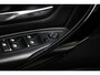BMW 3-Serie Touring 318i High Executive Sport | LEDER | ADAPTIVE LED | HEAD UP