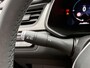 Renault Captur 1.6 E-Tech Plug-in Hybrid 160 Intens | elektrisch glazen schuif-/kanteldak | 360 graden camera | Stoelverwarming | Park assist | Navigatie |
