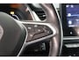 Renault Captur 1.3 TCe 140 Intens EDC | Camera | Stuurverwarming | Climate control | Navigatie | LED koplampen |