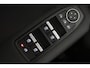 Renault Captur 1.0 TCe 90 Intens | Camera | Trekhaak | Climate control | Navigatie |